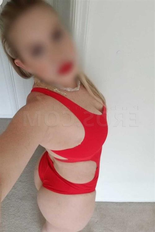 Hwang, cheap girls in Kapiti Coast - 3337