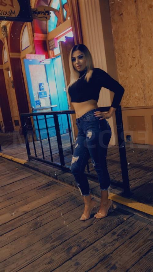 Maiyra, cheap girls in Richmond - 12817
