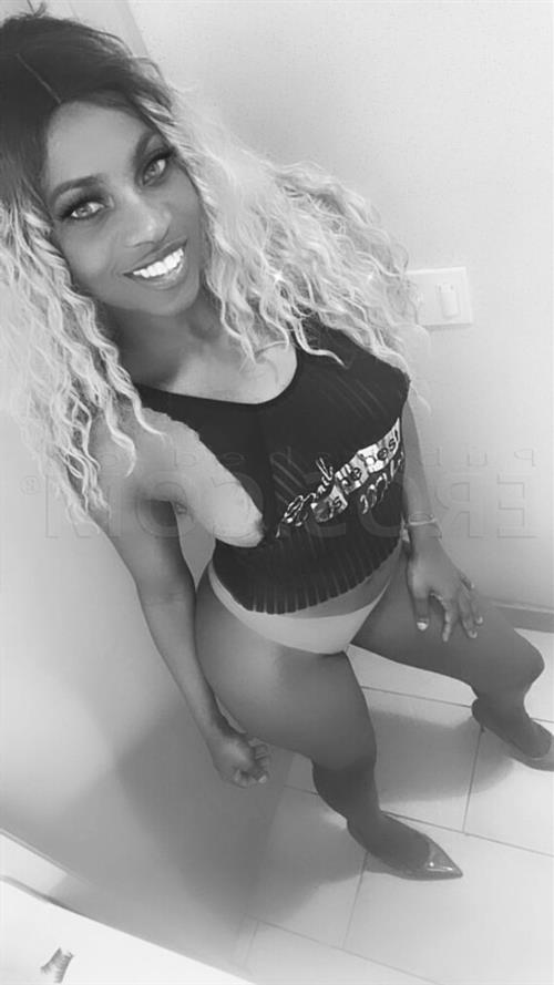 Escort Melita, City North - 7846