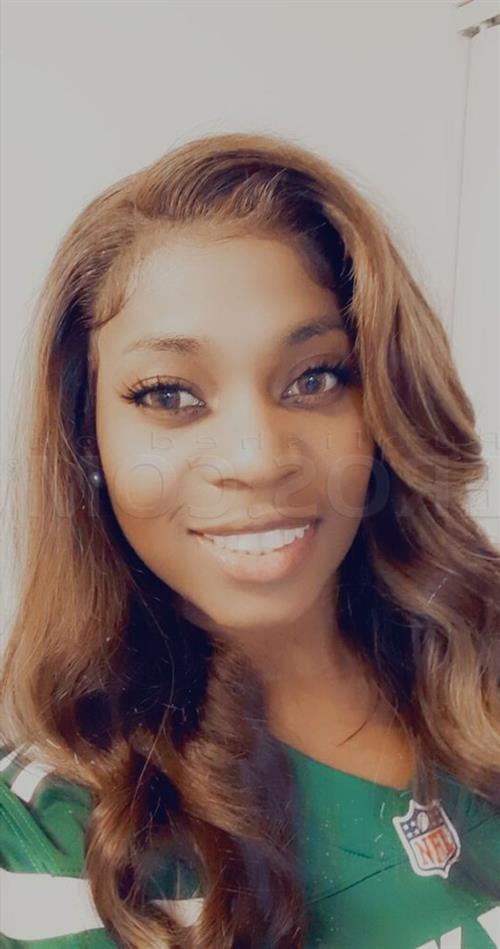 Escort Model Melita, City North - 11903