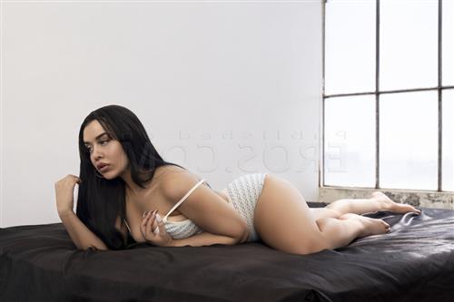 Escort Narmin, Manukau - 9766